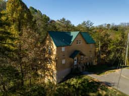 Countryside Comfort By Ghosal Luxury Lodging