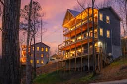 The Gatlinburg Resort by Ghosal Luxury Lodging