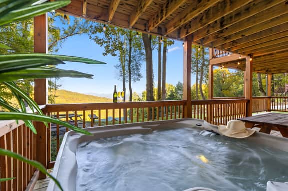 Heavenly Heights by Ghosal Luxury Lodging