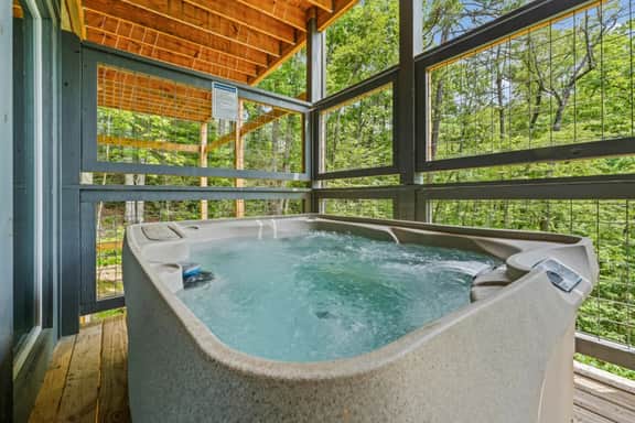 Romantic Cabin with Pool by Ghosal Luxury Lodging