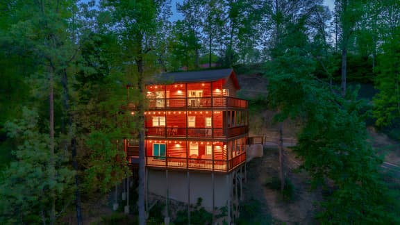 Dollywood Delights by Ghosal Luxury Lodging