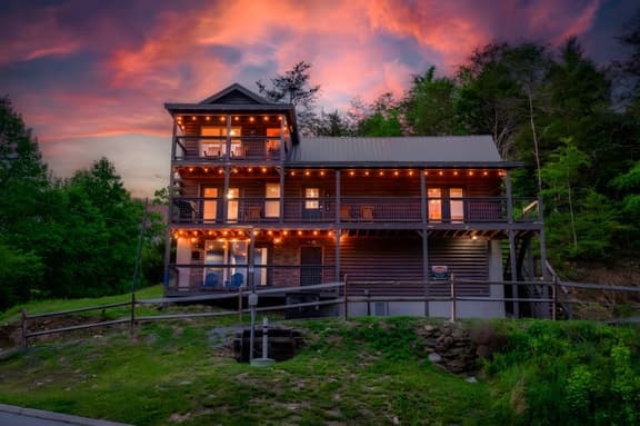 Family Oasis By Ghosal Luxury Lodging