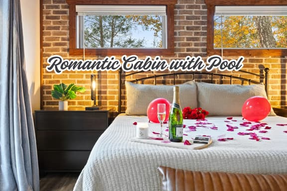 Romantic Cabin with Pool by Ghosal Luxury Lodging