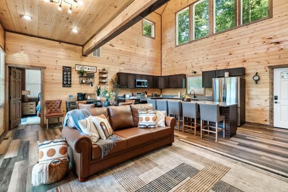 The Mountain Estate by Ghosal Luxury Lodging